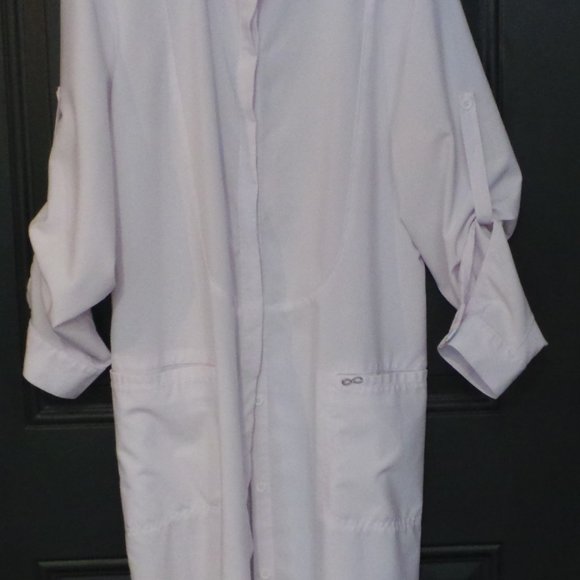 Infinity by Cherokee lab coat - size Large. - Picture 2 of 6